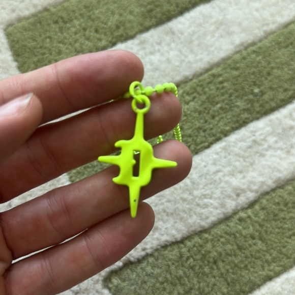 Dolls Kill Neon Green Star Pendant Necklace - Picture 2 of 2